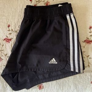 Running shorts